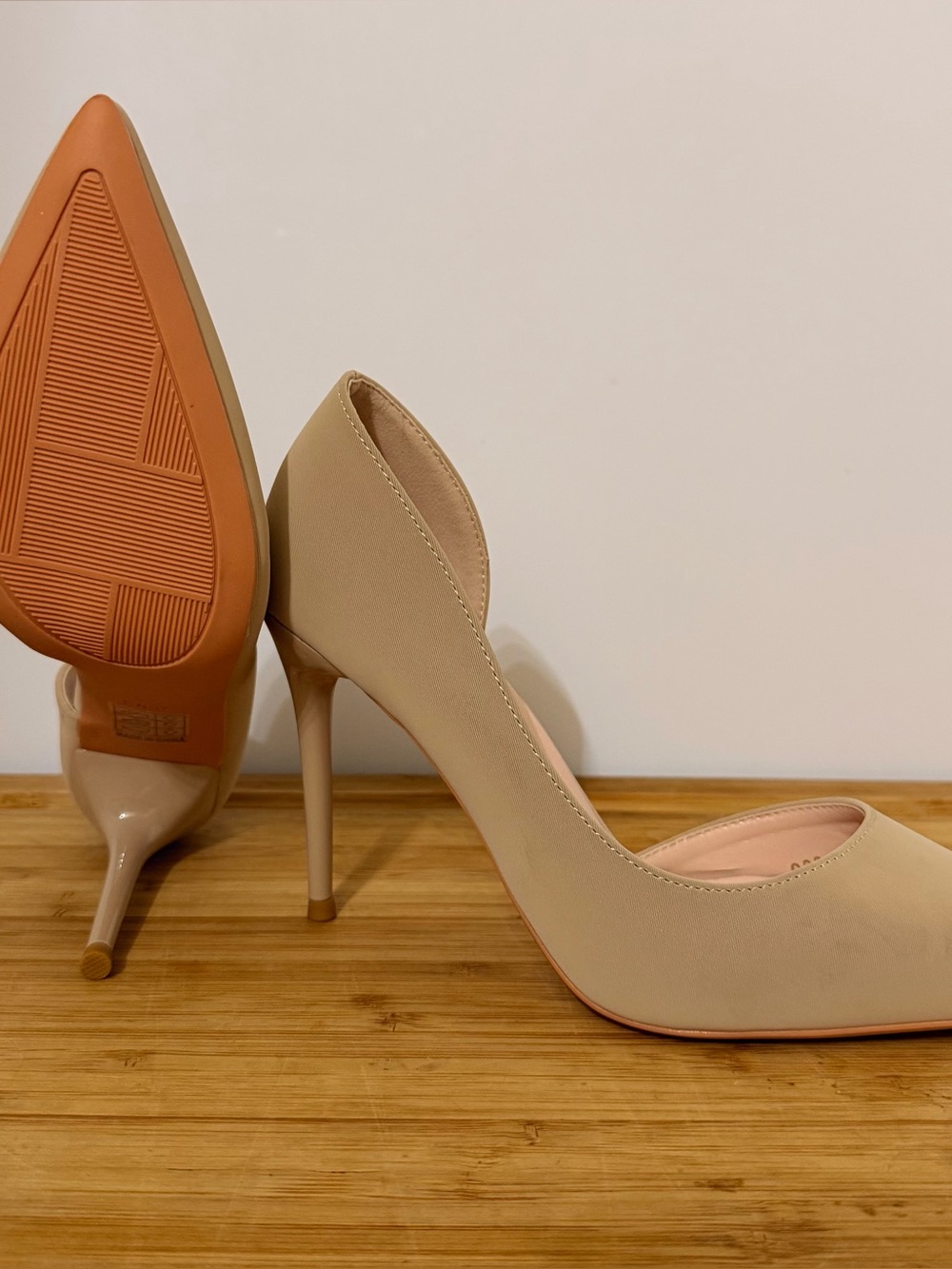 Eloshman Pointed Toe Stiletto Pump - Beige
